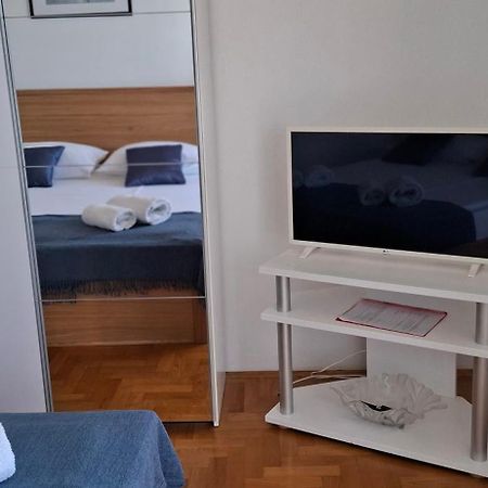 Apartments Lidija 斯维蒂尤拉伊 外观 照片