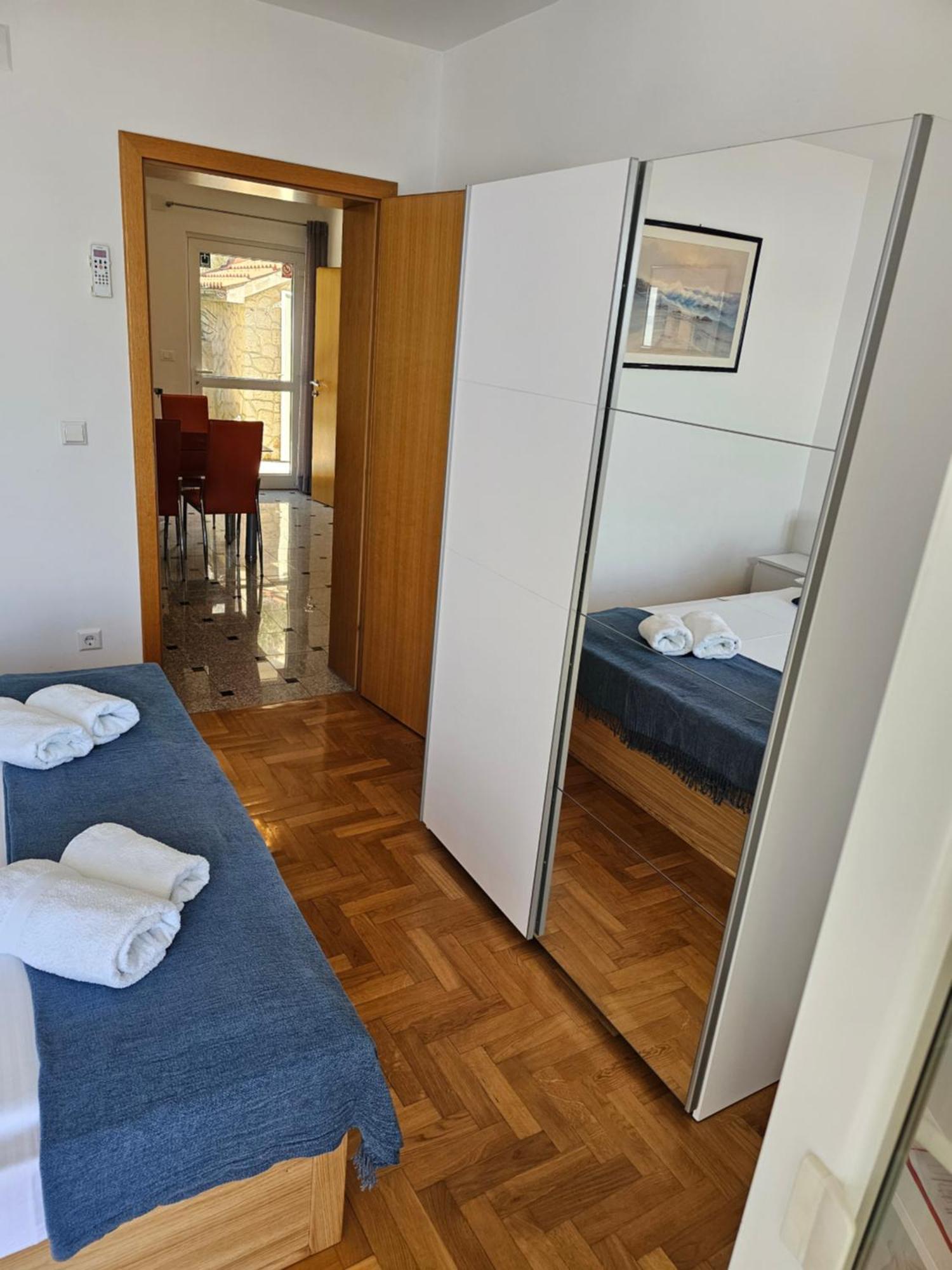 Apartments Lidija 斯维蒂尤拉伊 外观 照片